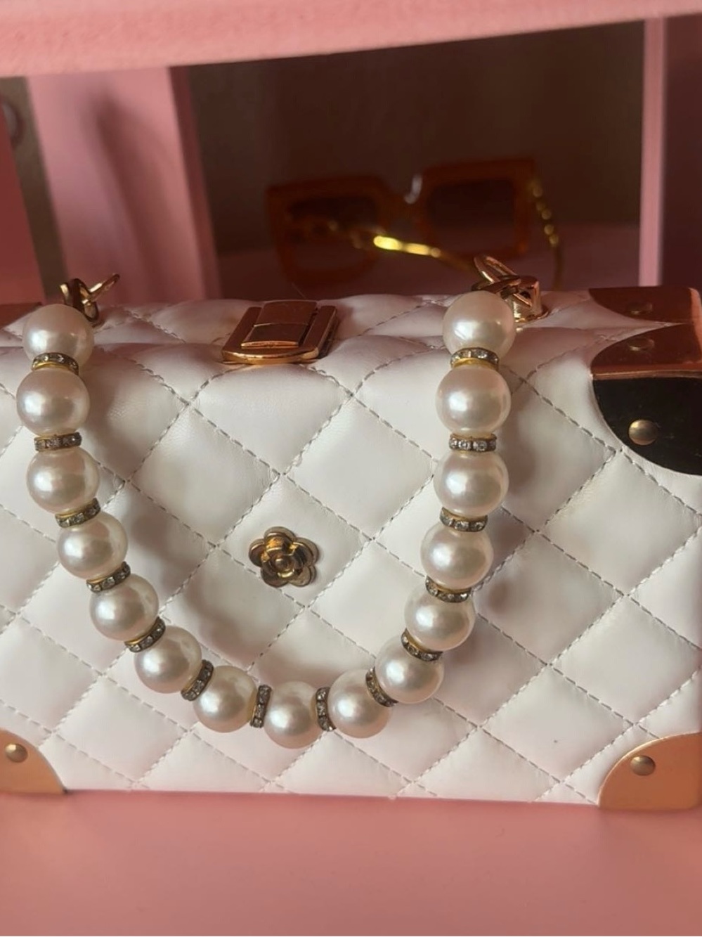 Elegant White Quilted Pearl-Handle Shoulder Bag